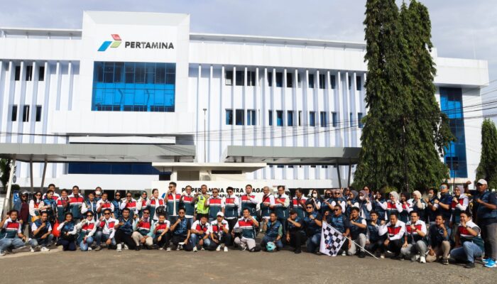 City Tour MyPertamina Motor Club Chapter Jayapura Sekalian Berbagi Takjil Gratis dan Santunan