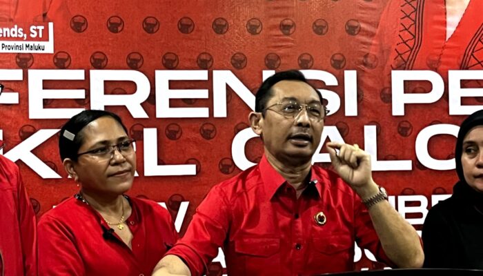Resmi Daftar di PDIP, Barnabas Orno Yakin Dapat Restu Rumah Tua sebagai Calon Gubernur Maluku pada Pilkada 2024