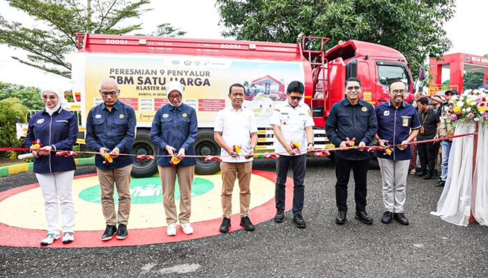 Jelang Akhir Tahun, Menteri ESDM Resmikan 9 Penyalur BBM Satu Harga di Maluku 