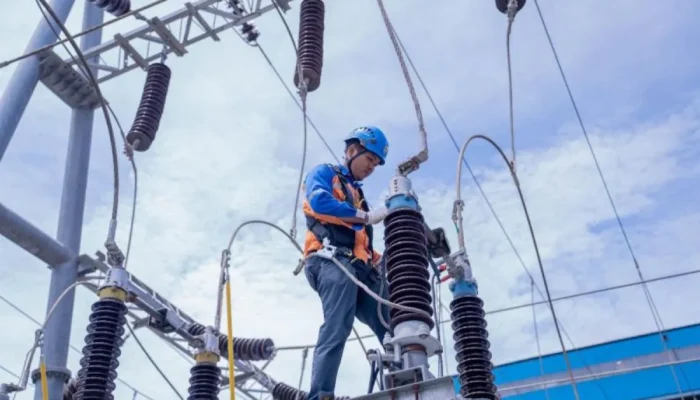 PLN Maluku Terjunkan 1.250 Personel di 203 Posko Siaga, Jamin Keandalan Listrik Idul Fitri