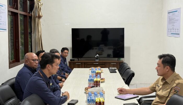 PLN UP3 Saumlaki Sambut Kunjungan Bupati Jauwerissa, Sinergi Hadirkan Listrik Berkualitas di KKT