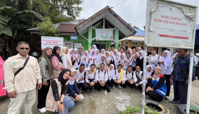 Kelompok Binaan CSR Pertamina Terima Kunjungan Mahasiswa Poltekkes Kemenkes Maluku