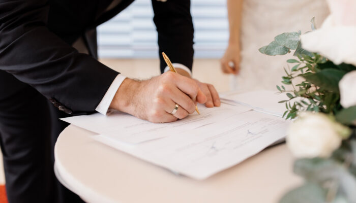 Tanpa Akta Nikah, Anak Hasil Nikah Siri Terancam Tak Diakui Negara
