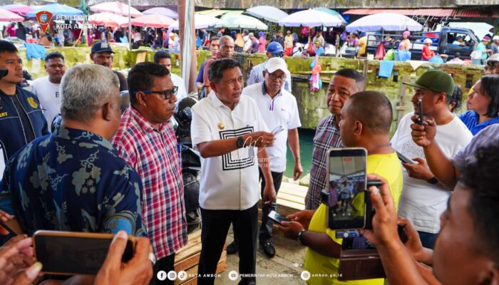 Penataan Parkir Pasar Mardika Dimulai, Kendaraan Dilarang Parkir di Badan Jalan