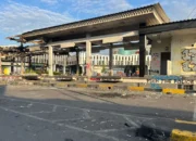 Tujuh Halte Transjakarta Dibakar saat Aksi Demonstrasi di Jakarta