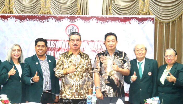Buka Muswil IDI 2025, Gubernur Maluku: Dokter adalah Garda Terdepan Kesehatan Masyarakat