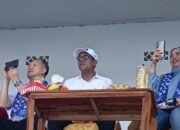 Dukung Festival Meti Kei, Bupati Malteng Zulkarnaen Awat Amir Hadir di Malra Bersama Istri
