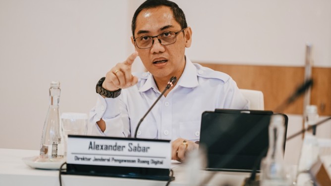 21/11/2025 - Alexander Sabar