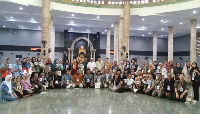 Masjid Al-Fatah dan Gereja Joseph Kam Jadi Pusat Penguatan Moderasi Beragama di Ambon