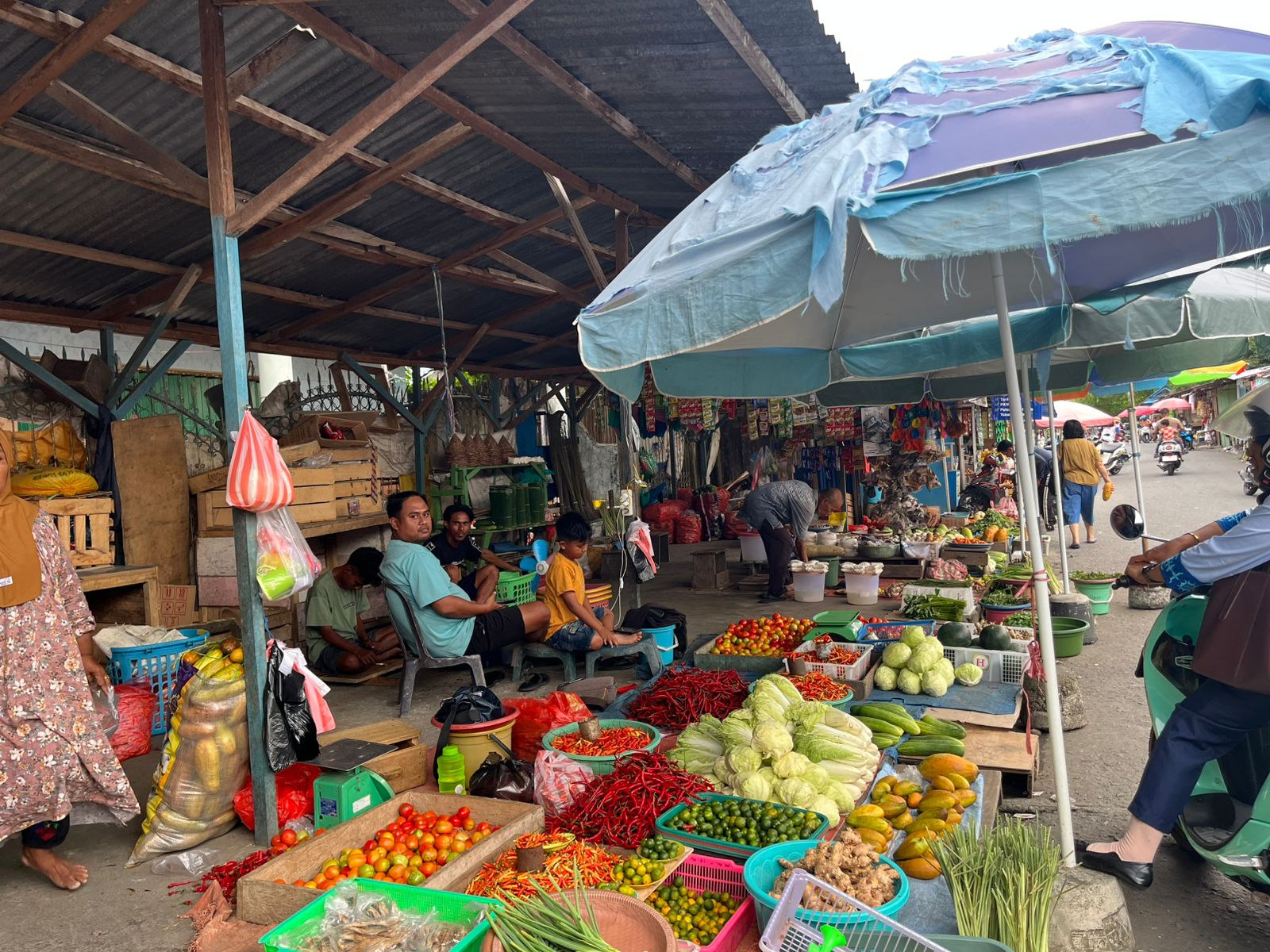 12/12/2025 - Pasar Binaya