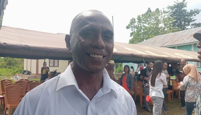 Usai Prosesi Adat, Sekdes Ngadi Kota Tual Minta Masyarakat Tak Terprovokasi Berita Hoaks