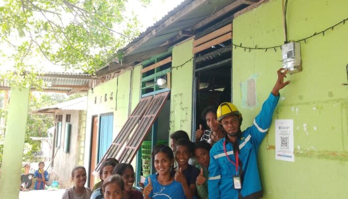 PLN UP3 Saumlaki Resmikan Listrik 24 Jam di Pulau Liran, Hadiah Tahun Baru bagi Warga 3T