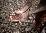 Warga Tanah Rata Ambon Keluhkan Krisis Air Bersih, Distribusi Bantuan Dinilai Belum Merata