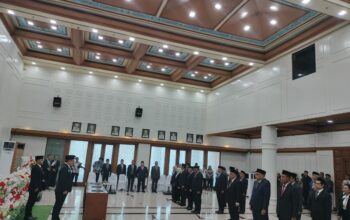 Farhatun Samal Jabat Sekwan DPRD Maluku, Gubernur Minta Pejabat Tak Sekadar Duduk di Kursi