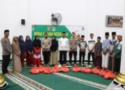 Berbagi di Ramadan, Polres Buru Santuni Anak Yatim dan Pererat Kedekatan dengan Warga