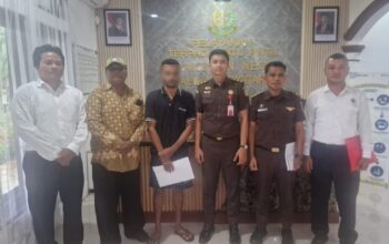 Polres Maluku Tenggara Serahkan Tersangka Kasus Sajam di Landmark Langgur ke Kejari