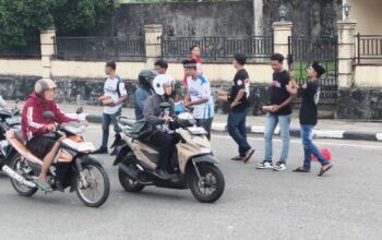 Aksi Sosial Komunitas Motor, Mio M3 Ambon Berbagi Takjil di Kawan Patung Leimena