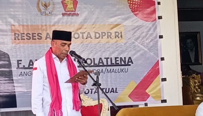 Amir Rumra Minta Warga Tual Jangan Ragu Sampaikan Semua Masalahnya saat Legislator DPR RI Sambangi Tual