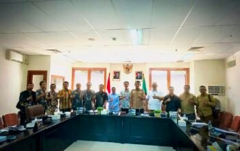 Antrean BBM di Ambon Dipicu Panic Buying, DPRD dan Pertamina Pastikan Stok Aman