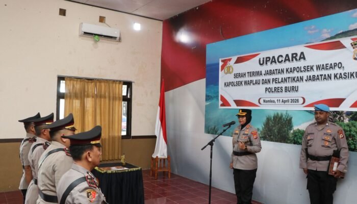 Kapolres Buru Rotasi Kapolsek dan Lantik Kasikum, Tekankan Pelayanan Humanis