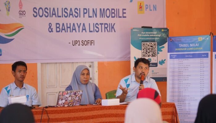 PLN UP3 Sofifi Gencarkan Sosialisasi PLN Mobile hingga ke Tingkat Desa
