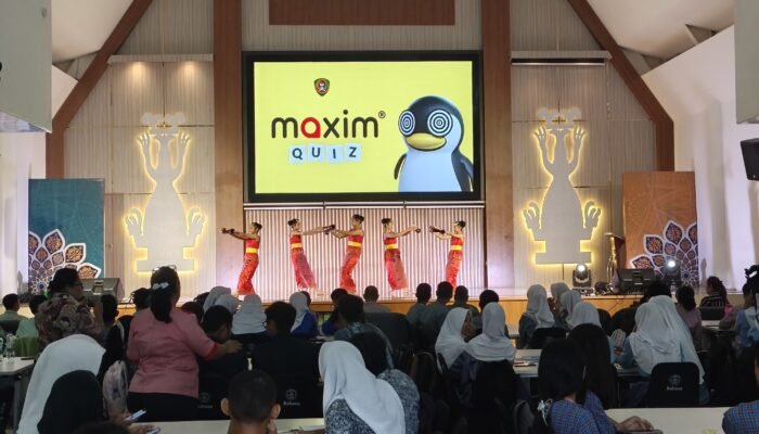 Ratusan Pelajar Ambon Adu Cerdas Bahasa Inggris di Maxim Quiz