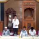 Antar Calon Jamaah Haji, Wawali Tual Pesan Jaga Kekompakan
