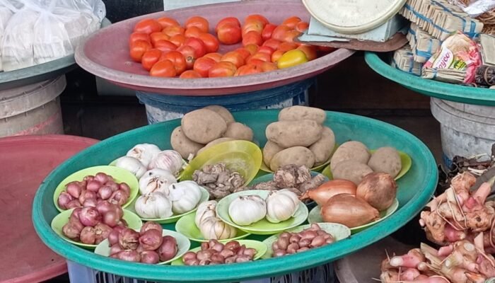 Bawang Merah di Pasar Langgur Maluku Makin Mahal, Capai Rp 70 Ribu Per Kilo