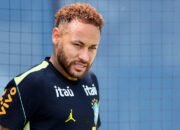 Neymar Dipastikan Absen pada Laga Kedua Brasil di Piala Dunia karena Cedera Betis