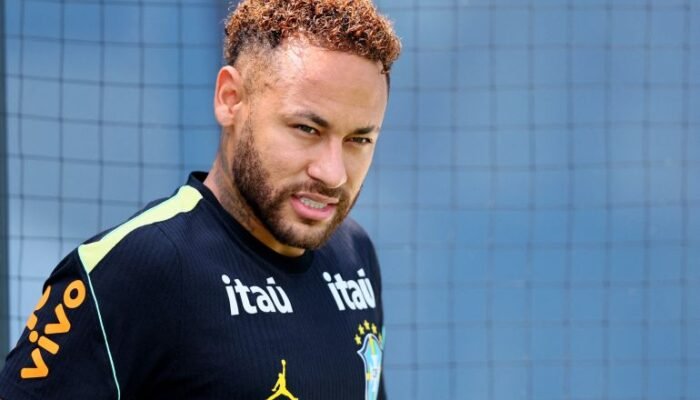 Neymar Dipastikan Absen pada Laga Kedua Brasil di Piala Dunia karena Cedera Betis