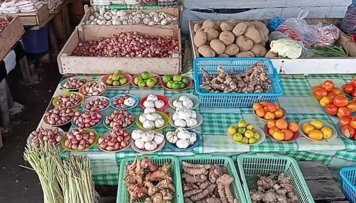 Dampak Musim Kemarau, Harga Bumbu Dapur di Pasar Langgur Maluku Melonjak Naik
