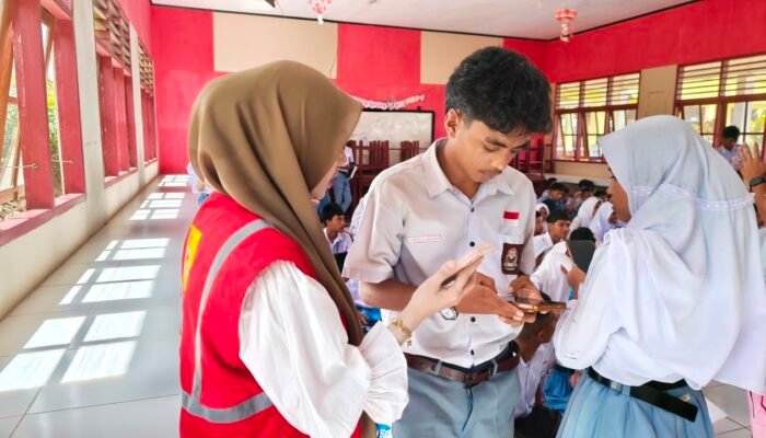 PLN UP3 Ambon Edukasi Pelajar Maluku Tengah Jadi Pelopor Budaya Aman Berlistrik