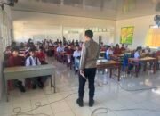 Bullying hingga UU ITE Jadi Materi Polisi Mengajar di SMA Negeri 2 Maluku Tenggara