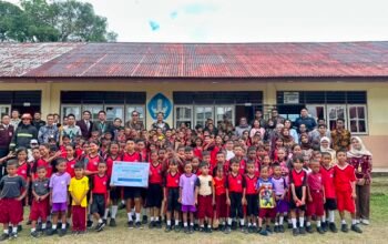 Peringati Hari Anak Nasional, Bandara Pattimura Ambon Salurkan Bantuan Pendidikan dan Edukasi Keselamatan Penerbangan