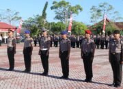 61 Personel Polres Buru Naik Pangkat, Kapolres: Jadikan Motivasi Bekerja Lebih Giat