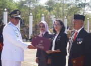 73 PNS Maluku Tenggara Raih Satyalancana, Bupati Tekankan Pengabdian Tak Berhenti pada Penghargaan
