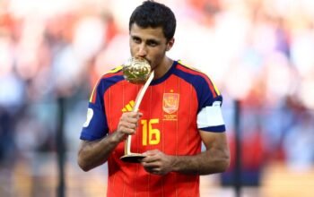 Rodri Sepakat ke Barcelona usai Man City Terima Penawaran Transfer