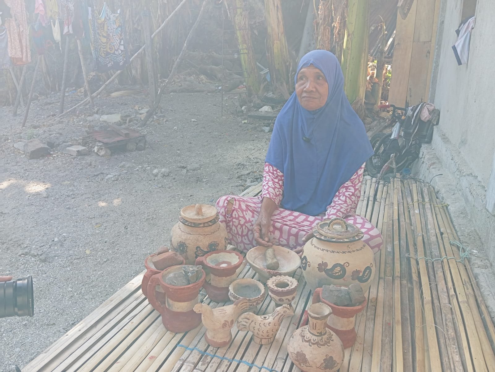 22/8/2026 - Pengrajin-pengrajinnya Suram