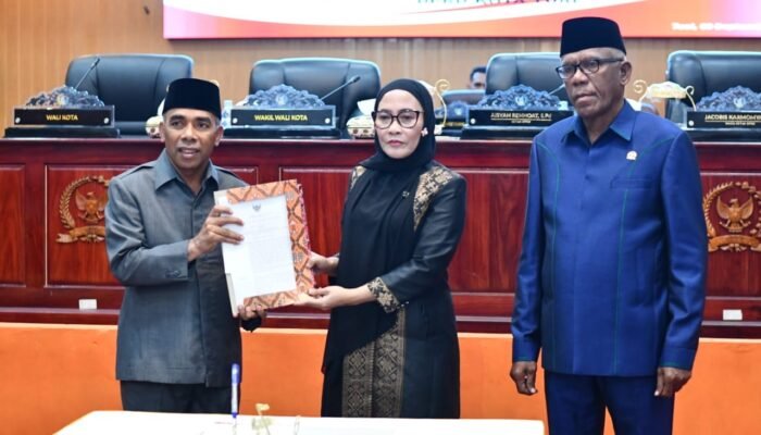Wawali Tual Sebut Perbedaan Pandangan Bagian dari Dinamika Demokrasi