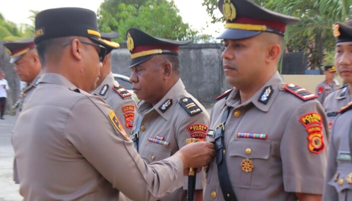Pimpin Sertijab Sejumlah Jabatan, Kapolres Maluku Tenggara Tekankan Integritas dan Loyalitas