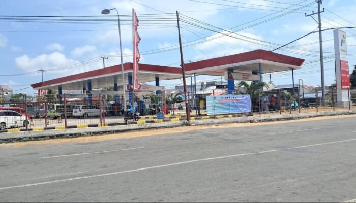 Antrian di SPBU BTN Berkurang, Pemkot Tual Minimalisir Penyedot BBM Liar