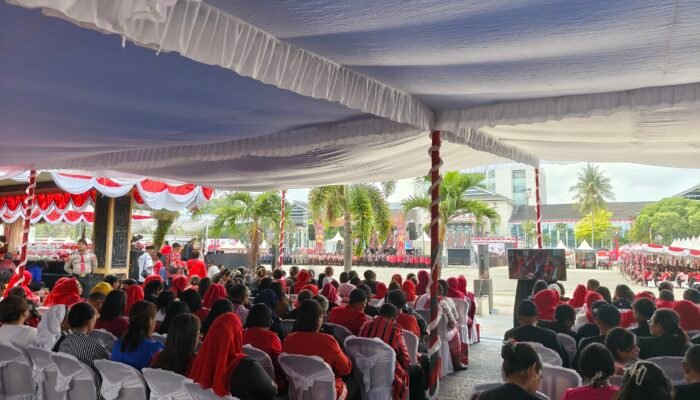 HUT ke-451 Kota Ambon, Wali Kota Ajak Warga Jadikan Ambon Bersih sebagai Budaya