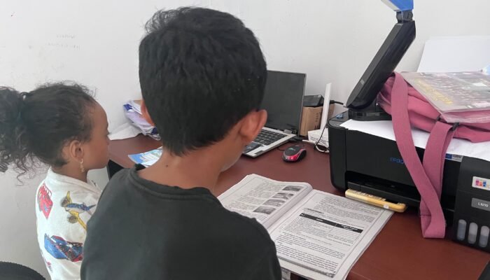 Sekolah Kembali Daring, Siswa di Ambon Belajar dari Rumah akibat Bahaya Kabut Asap