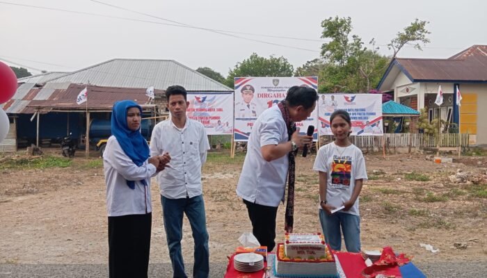 Kisah Haru di HUT Perindo Tual, Ketua DPW Maluku Bantu Biaya Operasi Pemuda yang Kakinya Lumpuh