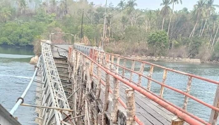 6 Bulan Tak Diperbaiki, Jembatan Dian-Rumadian Malra Diusulkan Lewat Utang Daerah