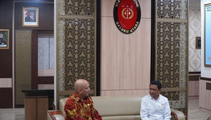 PLN UIW MMU Gandeng Kejati Malut Kawal Percepatan Listrik Desa dan Energi Surya