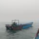 Longboat Mati Mesin di Perairan Pulau Babi, Tim SAR Selamatkan Ayah dan Anak